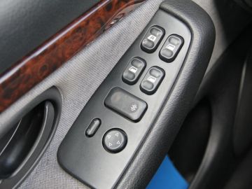 Peugeot 406